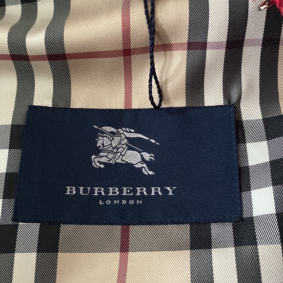Vintage Burberry Jacket - Picture 5 of 17